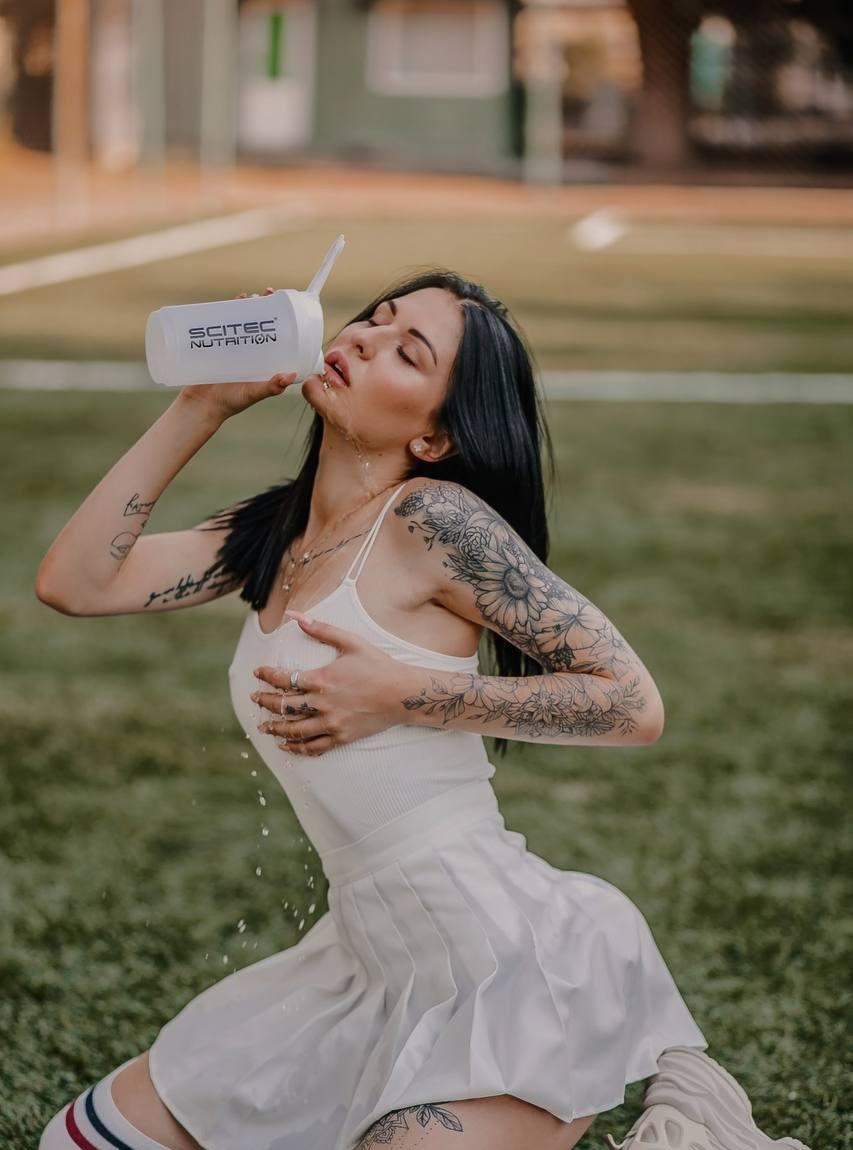 Жасмин привлекальеная девушка из Сорочинск цена от 6000 руб