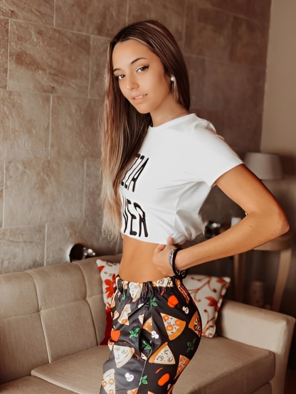 Катюша привлекательная девушка из Сорочинск цена от 2500 руб