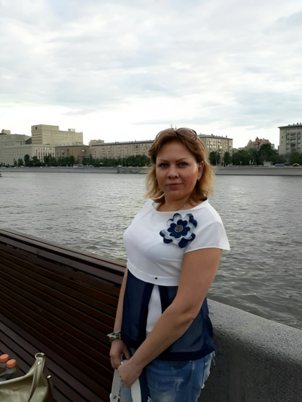 Виктория привлекательная девушка из Сорочинск цена от 2000 руб