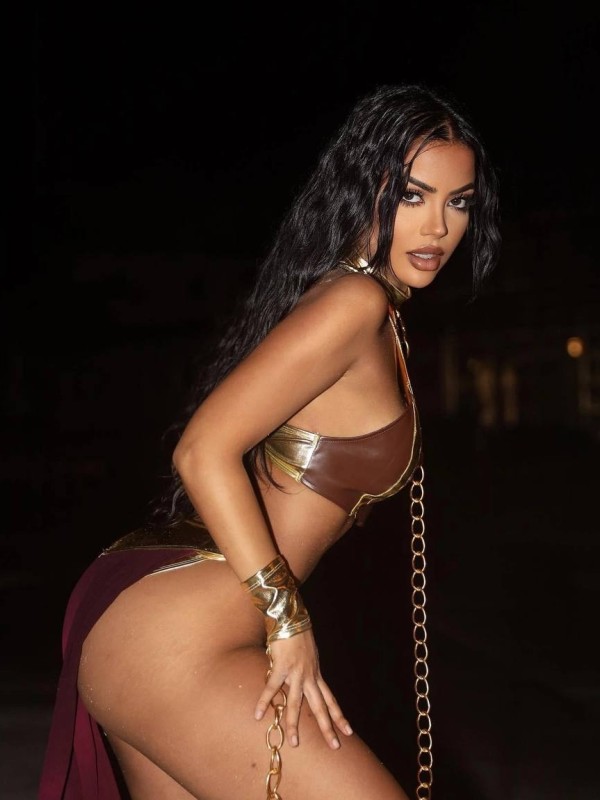 Олечка привлекательная девушка из Сорочинск цена от 4500 руб